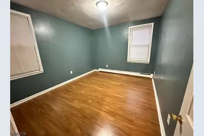 241 Wainwright St, Newark, NJ 07112 - Photo 8