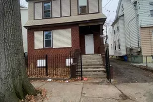241 Wainwright St, Newark, NJ 07112 - Photo 2