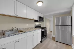 116 Mercer St, Phillipsburg, NJ 08865 - Photo 8