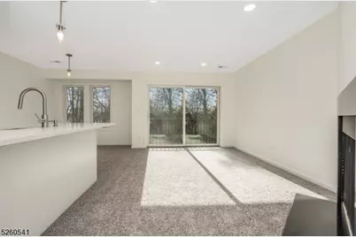 50 Sam Bonnell Dr, Union Township, NJ 08809 - Photo 10