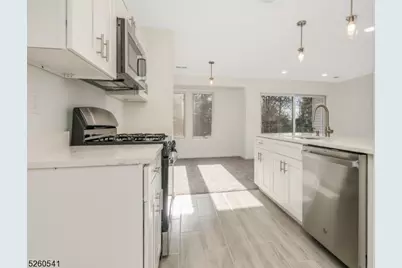 50 Sam Bonnell Dr, Union Township, NJ 08809 - Photo 8