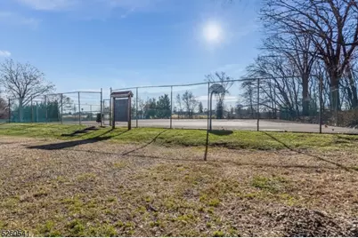 50 Sam Bonnell Dr, Union Township, NJ 08809 - Photo 32