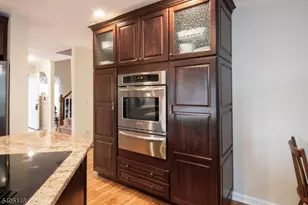 28 Old 4th Dr, Jefferson Township, NJ 07438 - Photo 10