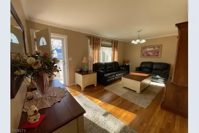 130 Valley View Rd, Hillside, NJ 07205 - Photo 10