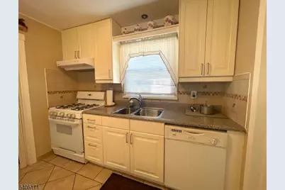 130 Valley View Rd, Hillside, NJ 07205 - Photo 28