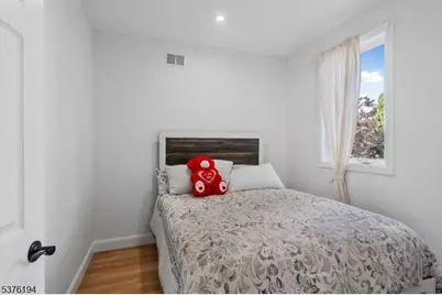 25 Palisade Ave, Garfield, NJ 07026 - Photo 16