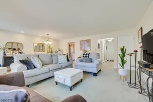 806 Robin Rd, Hillsborough Township, NJ 08844 - Photo 8