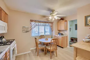 806 Robin Rd, Hillsborough Township, NJ 08844 - Photo 14