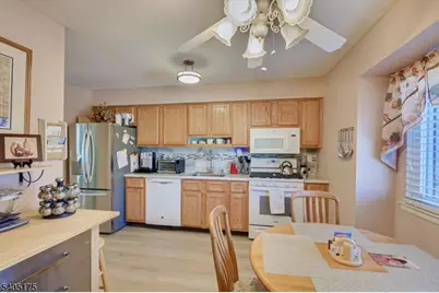 806 Robin Rd, Hillsborough Township, NJ 08844 - Photo 12