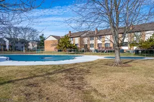 806 Robin Rd, Hillsborough Township, NJ 08844 - Photo 34