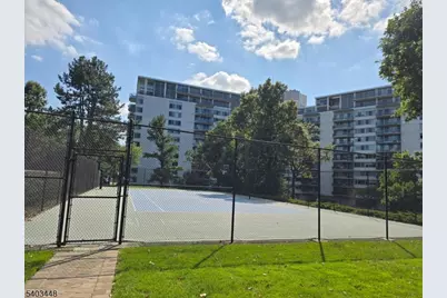 2 Claridge Dr #4MW, Verona Twp., NJ 07044 - Photo 32