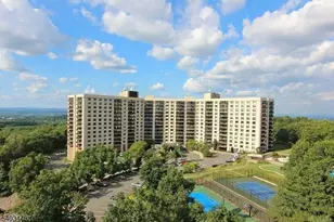 2 Claridge Dr, Verona Twp., NJ 07044 - Photo 34