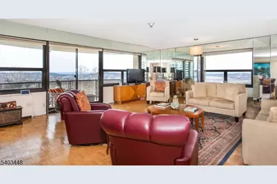 2 Claridge Dr #4MW, Verona Twp., NJ 07044 - Photo 2