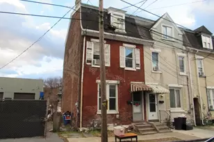 15 Reese Ct, Phillipsburg, NJ 08865 - Photo 2