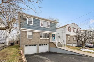 20 Toronto Ct, Maplewood, NJ 07040 - Photo 2