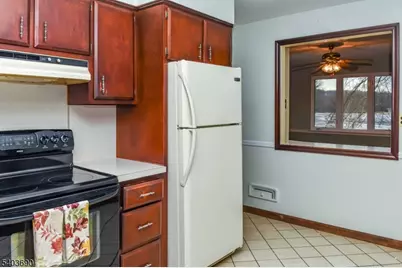 23 Cabot Ln, Kinnelon, NJ 07405 - Photo 12