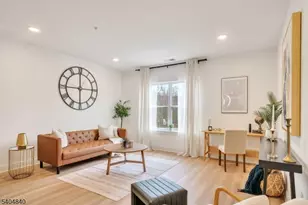 204 Encampment Ct, Montville Township, NJ 07082 - Photo 8