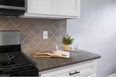 2303 Scarlett Dr, Washington Township, NJ 07853 - Photo 20