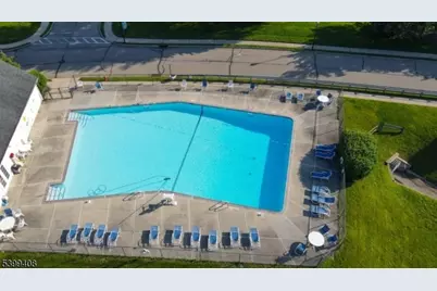 2303 Scarlett Dr, Washington Township, NJ 07853 - Photo 40