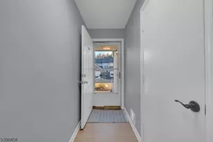 2303 Scarlett Dr, Washington Township, NJ 07853 - Photo 4