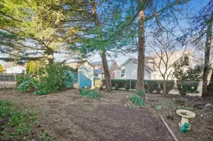 404 Burroughs Terrace, Union Township, NJ 07083 - Photo 18