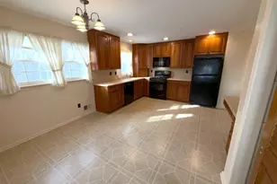 19 Chestnut Hill Rd, Randolph Township, NJ 07869 - Photo 2