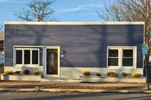 34 Tillman St, Raritan, NJ 08869 - Photo 1