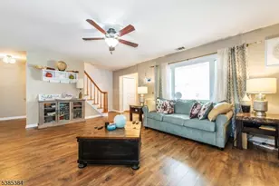 50 Clover Hill Dr, Mount Olive, NJ 07836 - Photo 4