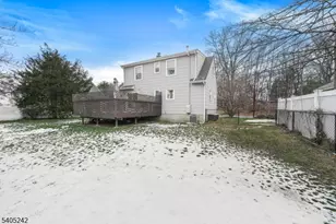 46 Barbara Dr, Pompton Lakes, NJ 07442 - Photo 32