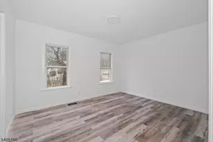 509 Centre St, Nutley, NJ 07110 - Photo 4