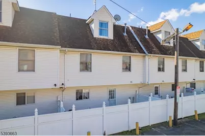 13 Val Sumo Ln, Newark, NJ 07105 - Photo 32