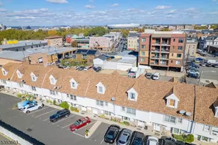 13 Val Sumo Ln, Newark, NJ 07105 - Photo 26