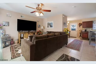 13 Val Sumo Ln, Newark, NJ 07105 - Photo 1