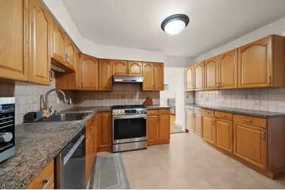 112 Dawson Ave, Clifton, NJ 07012 - Photo 10