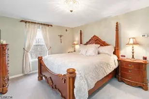 262 Vista Dr, Hanover Township, NJ 07927 - Photo 10