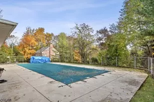 262 Vista Dr, Hanover Township, NJ 07927 - Photo 18