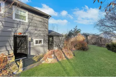 28 Kingston Rd, Wayne, NJ 07470 - Photo 38