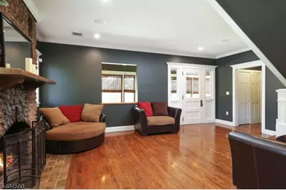 2 Dutch Ln, Scotch Plains Township, NJ 07076 - Photo 6