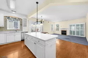 14 Stafford Ln, White Township, NJ 07823 - Photo 6