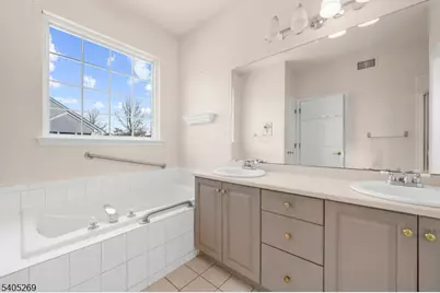 14 Stafford Ln, White Township, NJ 07823 - Photo 10