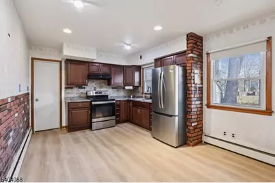 5504 Berkshire Valley Rd, Jefferson Township, NJ 07438 - Photo 10