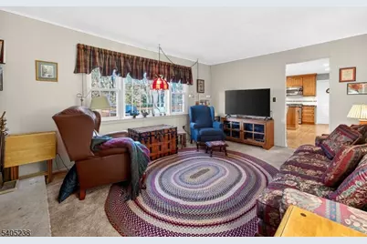 6 Phoenix Dr, Mendham, NJ 07945 - Photo 8