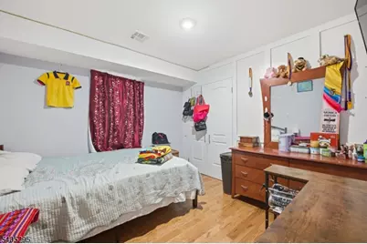 301 N 13th St, Newark, NJ 07107 - Photo 18