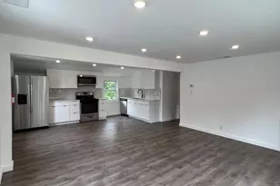 73 MacArthur Ave, Lodi, NJ 07644 - Photo 2