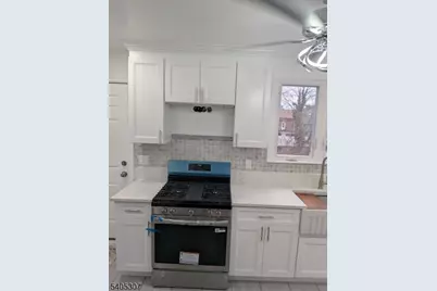 134 S Clinton St, East Orange, NJ 07018 - Photo 4