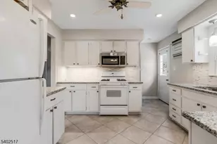 944 Victor St, Bridgewater, NJ 08807 - Photo 6