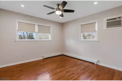 944 Victor St, Bridgewater, NJ 08807 - Photo 12