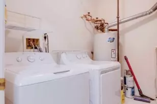 402 Hunt Dr, Holland Township, NJ 08848 - Photo 20