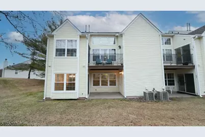 402 Hunt Dr, Holland Township, NJ 08848 - Photo 22