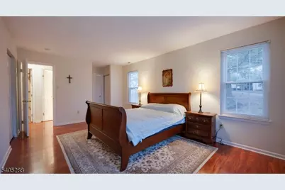 402 Hunt Dr, Holland Township, NJ 08848 - Photo 14